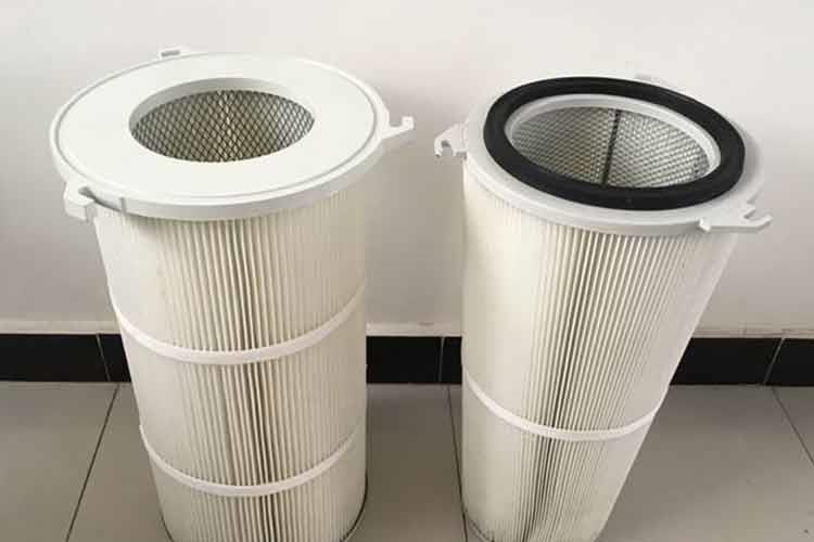 焊烟拼搏(中国)要经常的清扫，要求油水分离，气包要及时放水，经常检查袋除尘器内部风路开闭、控制清扫用风等