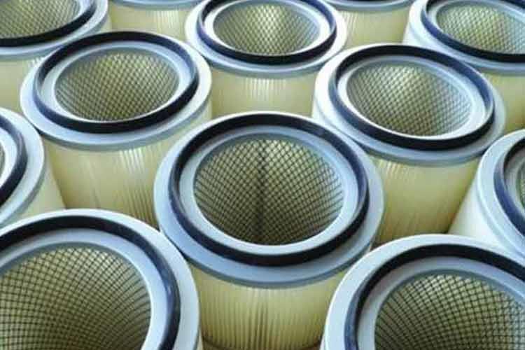 首先要看椭圆形拼搏(中国)是不是有污垢，有的话能够悄悄击打拼搏(中国)外部，也能够用压缩空气由里向外吹，铲除椭圆形拼搏(中国)上的积尘