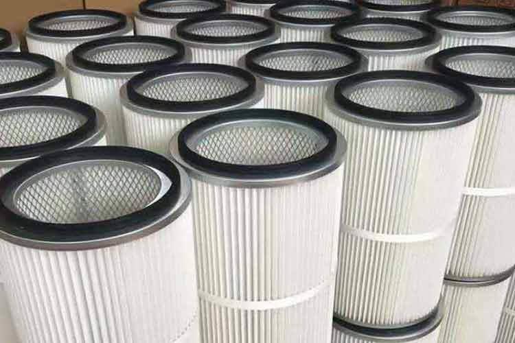 切割机拼搏(中国)用高强度聚酯长纤维非织造布进口的无纺布为滤材，使等离子切割机拼搏(中国)具有过滤挺度强，精度高，便于拆装清理，反复使用的特点